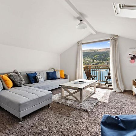 קווינסטאון Sunny Lakeview Villa מראה חיצוני תמונה