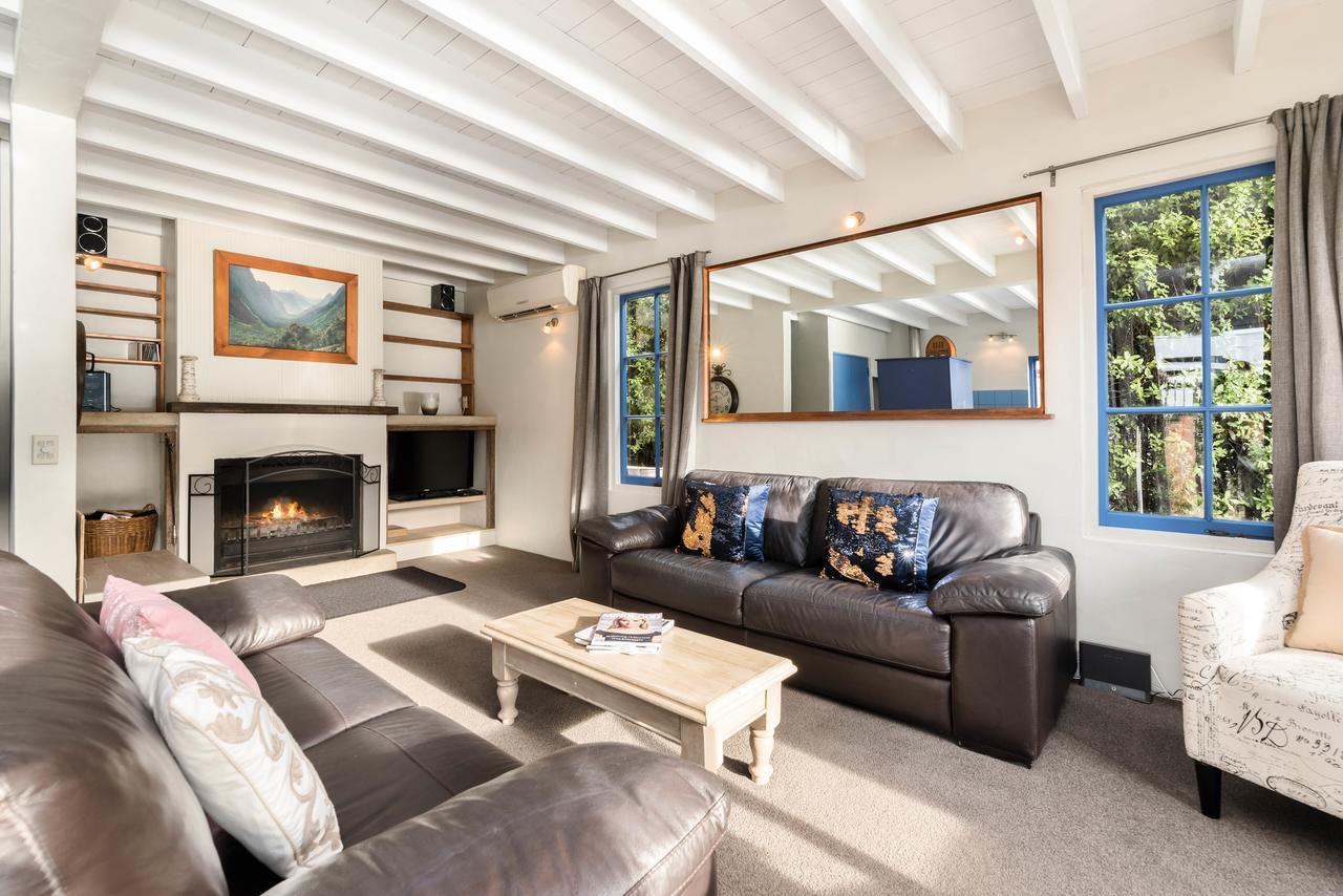 קווינסטאון Sunny Lakeview Villa מראה חיצוני תמונה